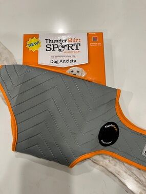 Thundershirt Sport Gray with Orange Trim Anxiety Wrap